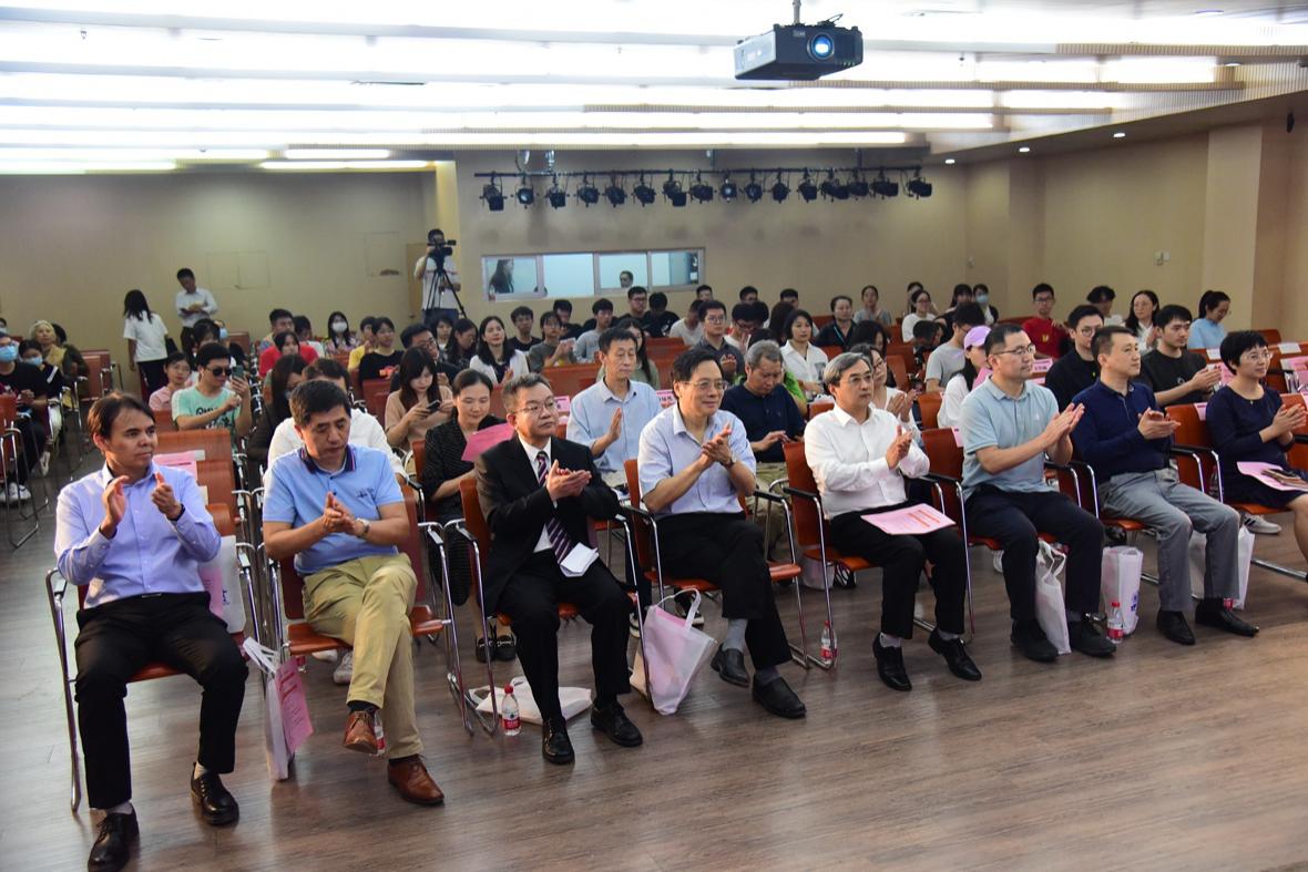 https://res.dutenews.com/a/10001/202011/ecaeae18d71aea09712c78d58c0324f0.jpeg