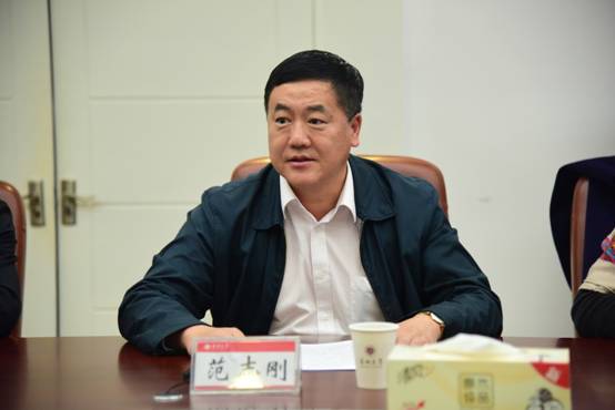 DSU_3789.JPG